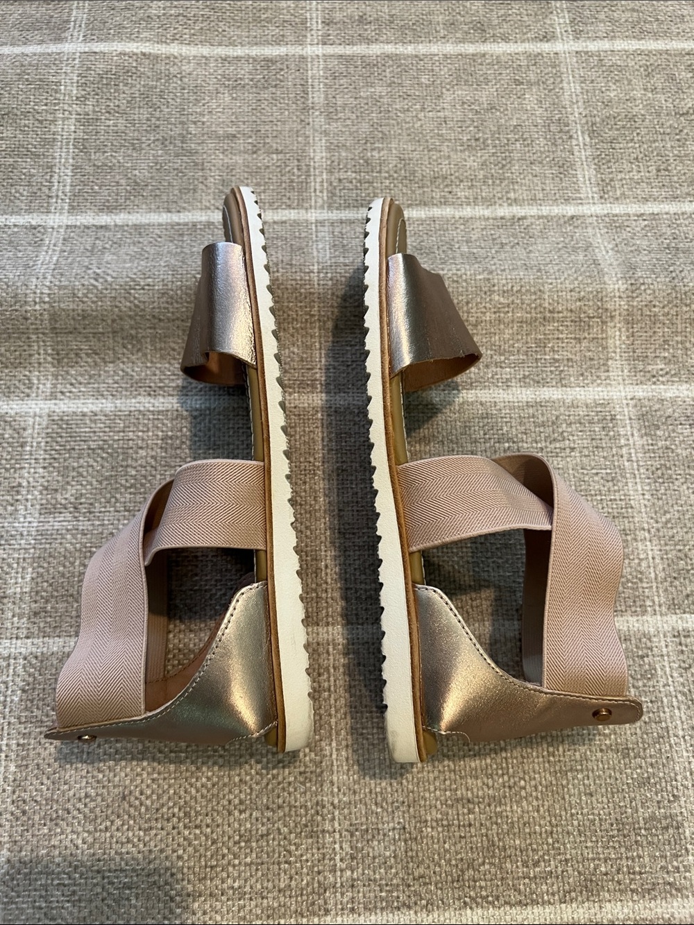 Sorel Women's Metallic Bronze and Taupe Cross-Strap Sandals - Picture 4 of 6